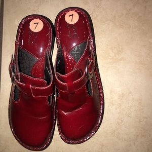 b.o.c. Red Mules